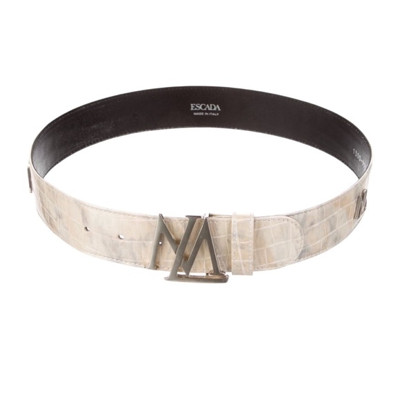 Escada Cream Embossed Belt with Silver Logo Buckle - Picture 7 of 7